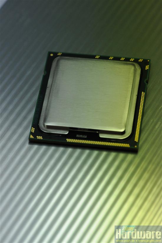 Intel Core i9六核心处理器实物多图赏