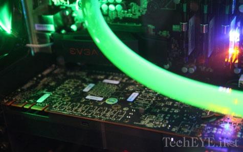 GeForce GTX 480显卡偷拍新照