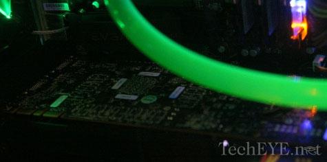 GeForce GTX 480显卡偷拍新照