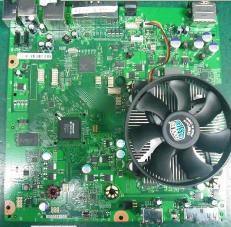 据说这个就是超薄XBOX360的主板
