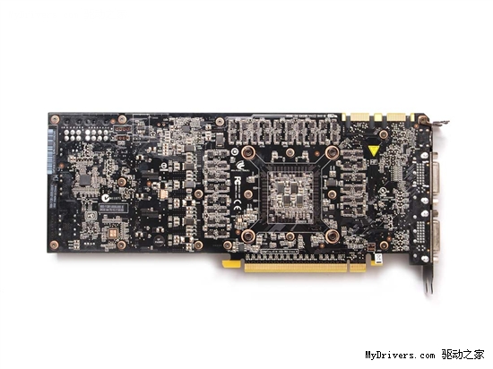 5系二当家 GeForce GTX 570全球同步测试