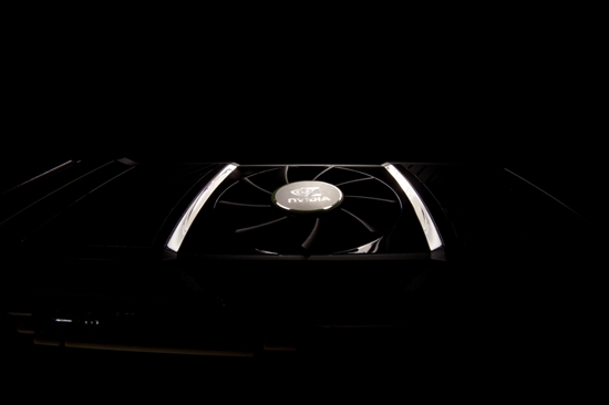卡皇易主！GeForce GTX 590首发评测