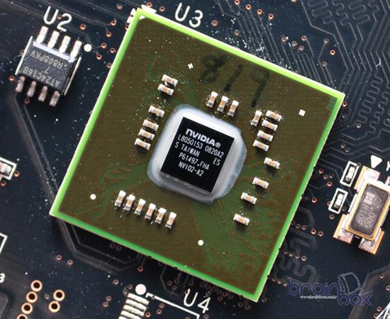 GeForce GTX 295完全拆解 内部细节赏